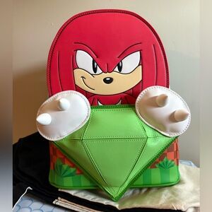 🔥 Loungefly- LE 1000 Sonic The Hedgehog Knuckles Emerald Glitter Mini Backpack